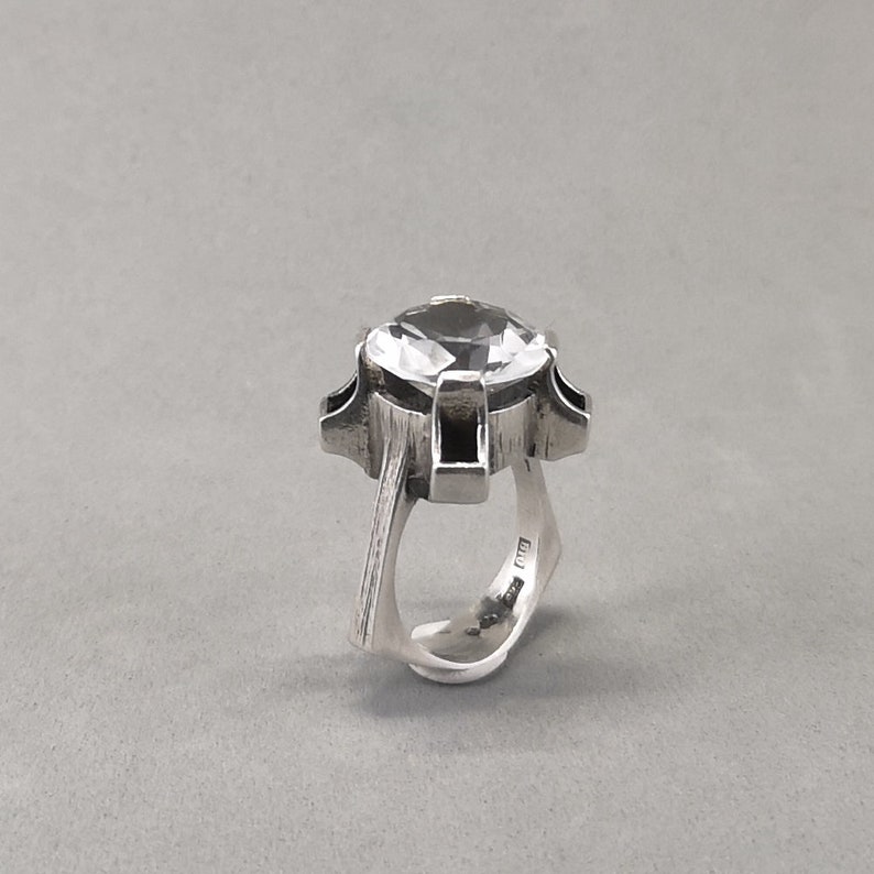 Klintz AB Scandinavian modernist brutalist ring with diamond cut rock crystal quartz 1976 Vintage silver ring