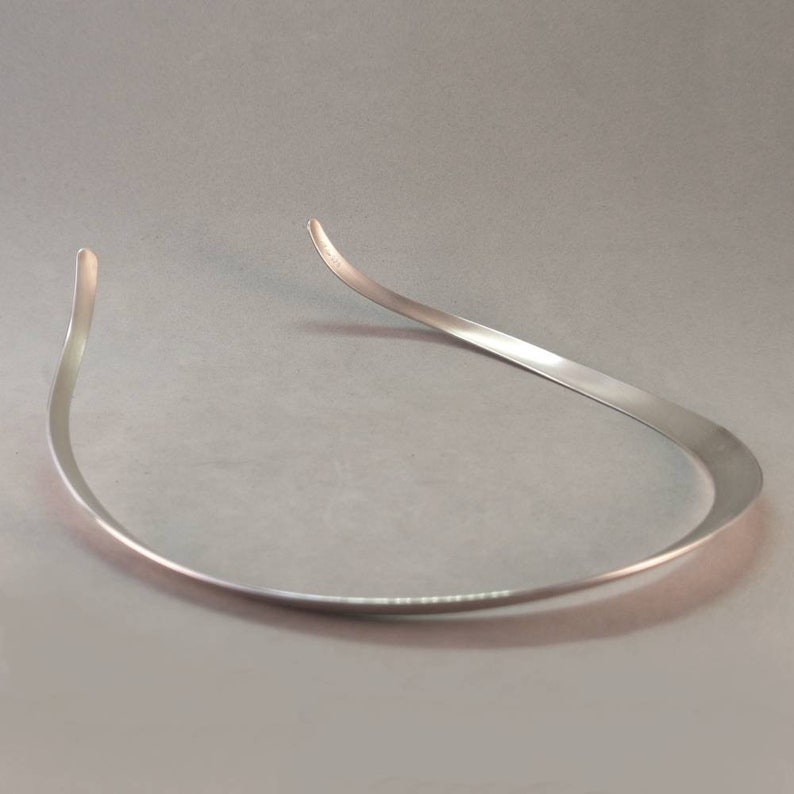 Quinn Franz Scheurle 1990/'s silver neck ring torc necklace