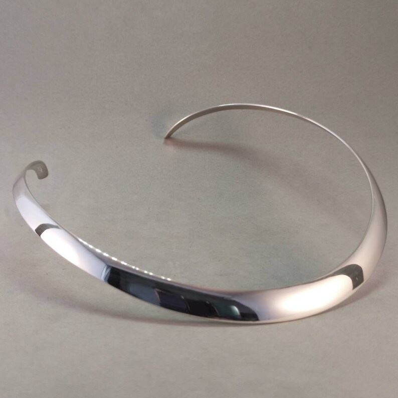 Quinn Franz Scheurle 1990/'s silver neck ring torc necklace
