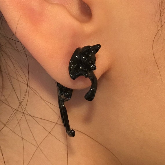 Black panther earrings deals