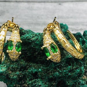 Vintage Gold Snake Earrings with Emerald Green Eyes: Victorian Statement Jewelry, Bohemian Gold Snake Earrings