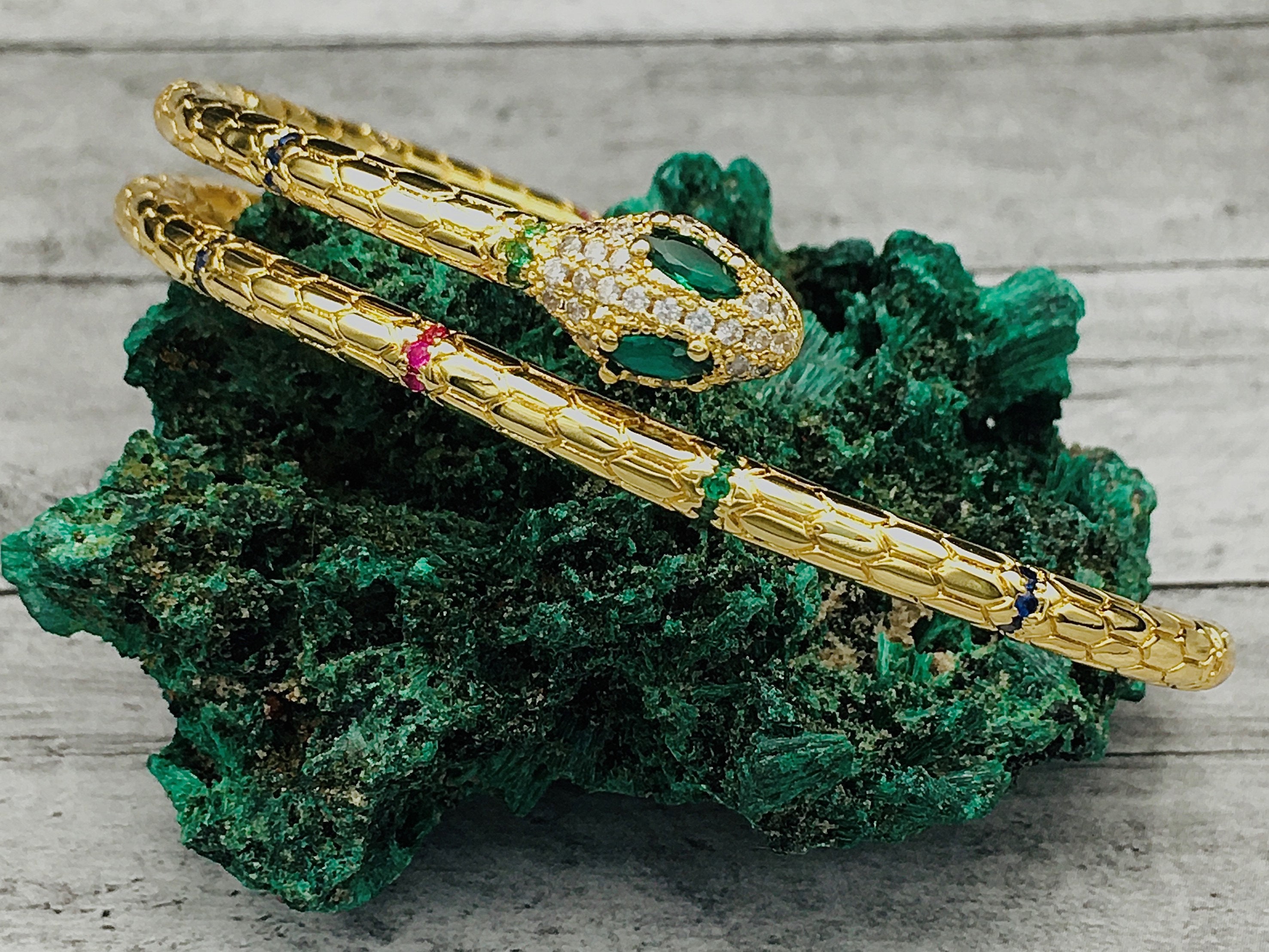 Emerald snake bracelet discount