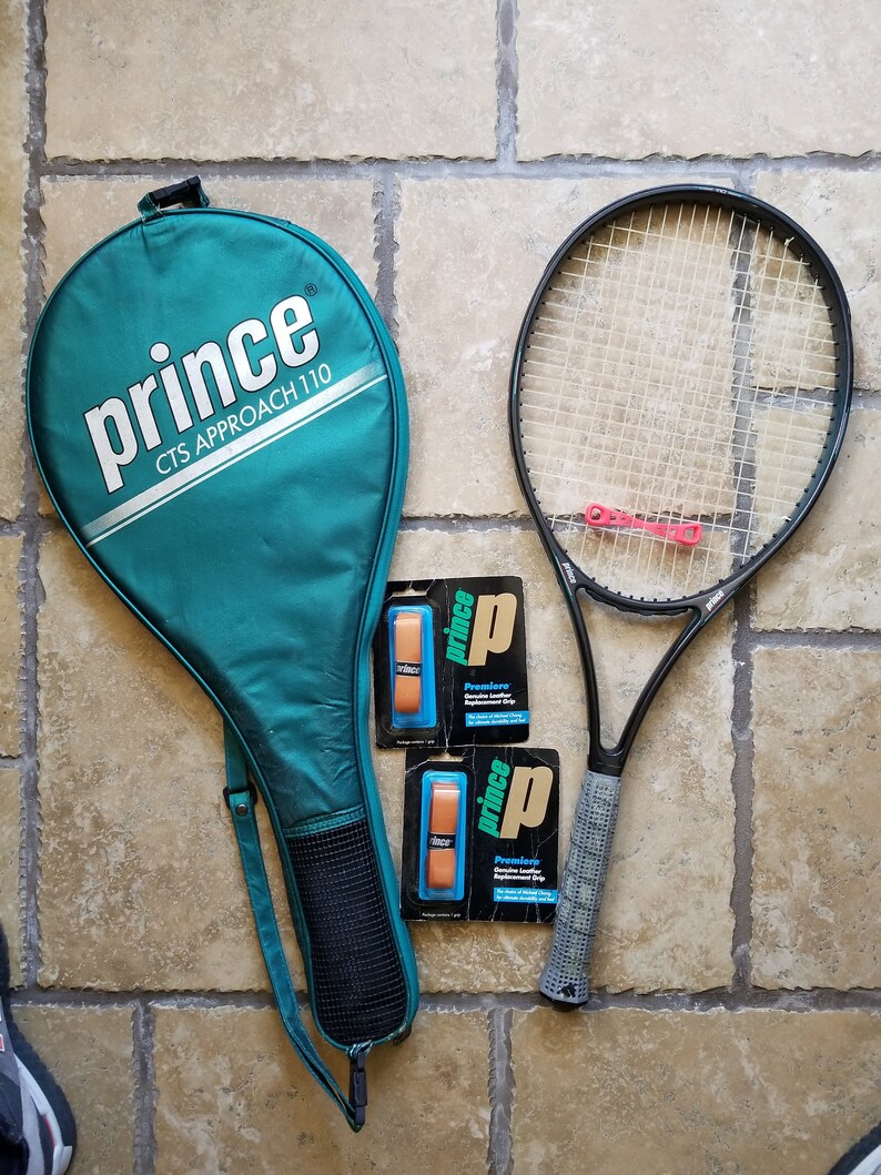 Verschiedene Optionen WILSON Ultra Pro 105 Graphite Tennisschl/äger