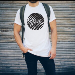California | Los Angeles | Men&#39;s T-shirt | Men&#39;s Clothing | 819 Designs