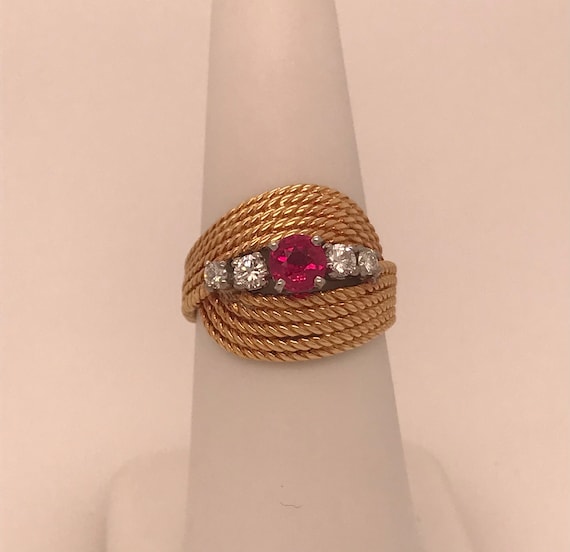 Groovy Spinel Ring! Circa 1960, Retro! - image 1