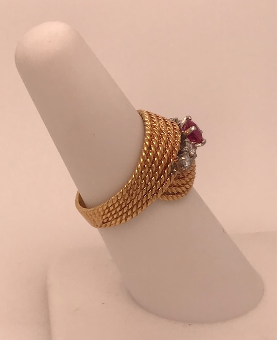 Groovy Spinel Ring! Circa 1960, Retro! - image 2