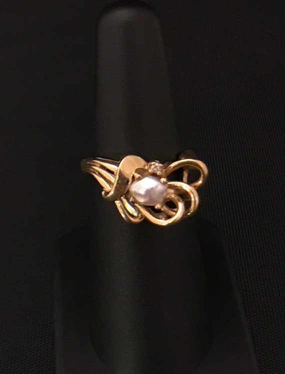 Contemporary Pearl Ring
