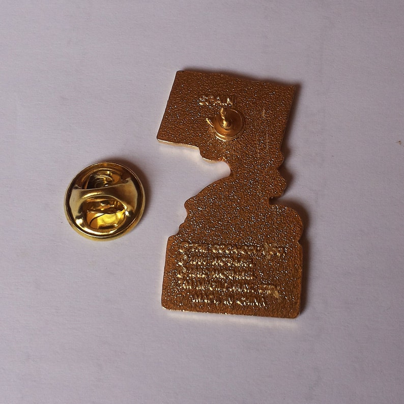Vintage World Cup USA 94 Coca Cola Lapel Pins pin 1994 World Cup Badge Soccer World Flag Coca Cola of Soccer Championship Pins Free Shipping