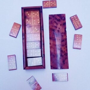 Domino Box Gioco casalingo fatto a mano in legno di tuia marocchino, Essaouira, Marrakech