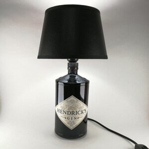 Hendricks 1.0lGin lamp upcycling, gift idea