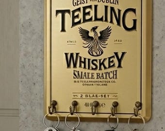 Upcycled key rack Teeling Whiskey | Housewarming gift for men | Wooden and metal key rack | Hallway wall decor for whiskey lovers