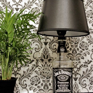 Jack Daniels 0,7l Tischlampe, Geschenk, Upcycling, Handmade Bild 3