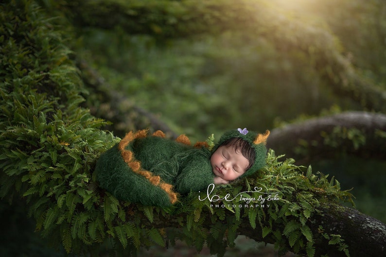 Newborn dinosaur costume dino dragon gozilla outfit knit crochet jumpsuit bonnet hat infant baby boy girl gift Halloween photography props image 6