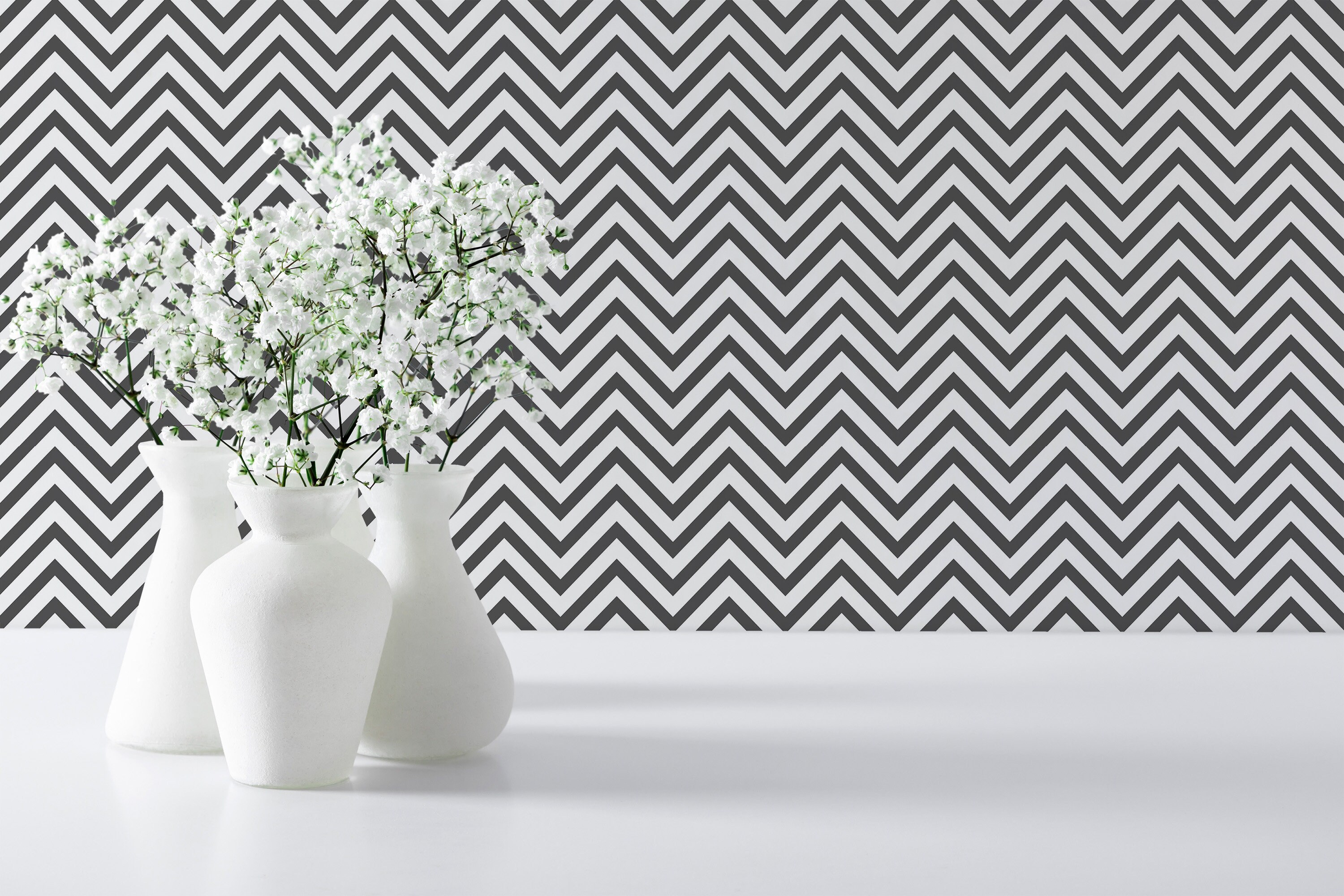 Black and white Chevron Removable wallpaper / Zig Zag Peel and Stick wallpaper / Geometric wallpaper - Self-adhesive or Traditional