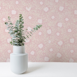 Beige Chrysanthemum Peel and Stick wallpaper / Floral Removable wallpaper / Neutral wallpaper - Self-adhesive or Traditional