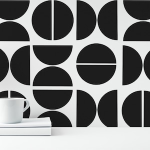 Black and white Geometric Peel and Stick wallpaper / Circles Removable wallpaper / Black and white wallpaper - Self-adhesive or Traditional
