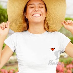 Valentines day shirt, valentines day gift for her, love shirt, hear shirt, minimalistic heart shirt, valentines day gift, heart t shirt love