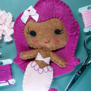 PDF. Mermaid Girl Doll.  Arial.  The Little Mermaid. Plush Doll Pattern, Softie Pattern, Soft felt Toy Pattern.