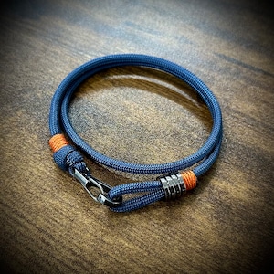 Paracord Bracelet Featuring a Mini Grey Carabiner and Bead