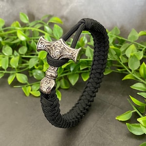 Thor Hammer - Paracord Bracelet - Men&#39;s Norse Bracelet - Steel Thor Hammer - Woven Bracelet - Mjolnir Bracelet - Cuff Bracelet