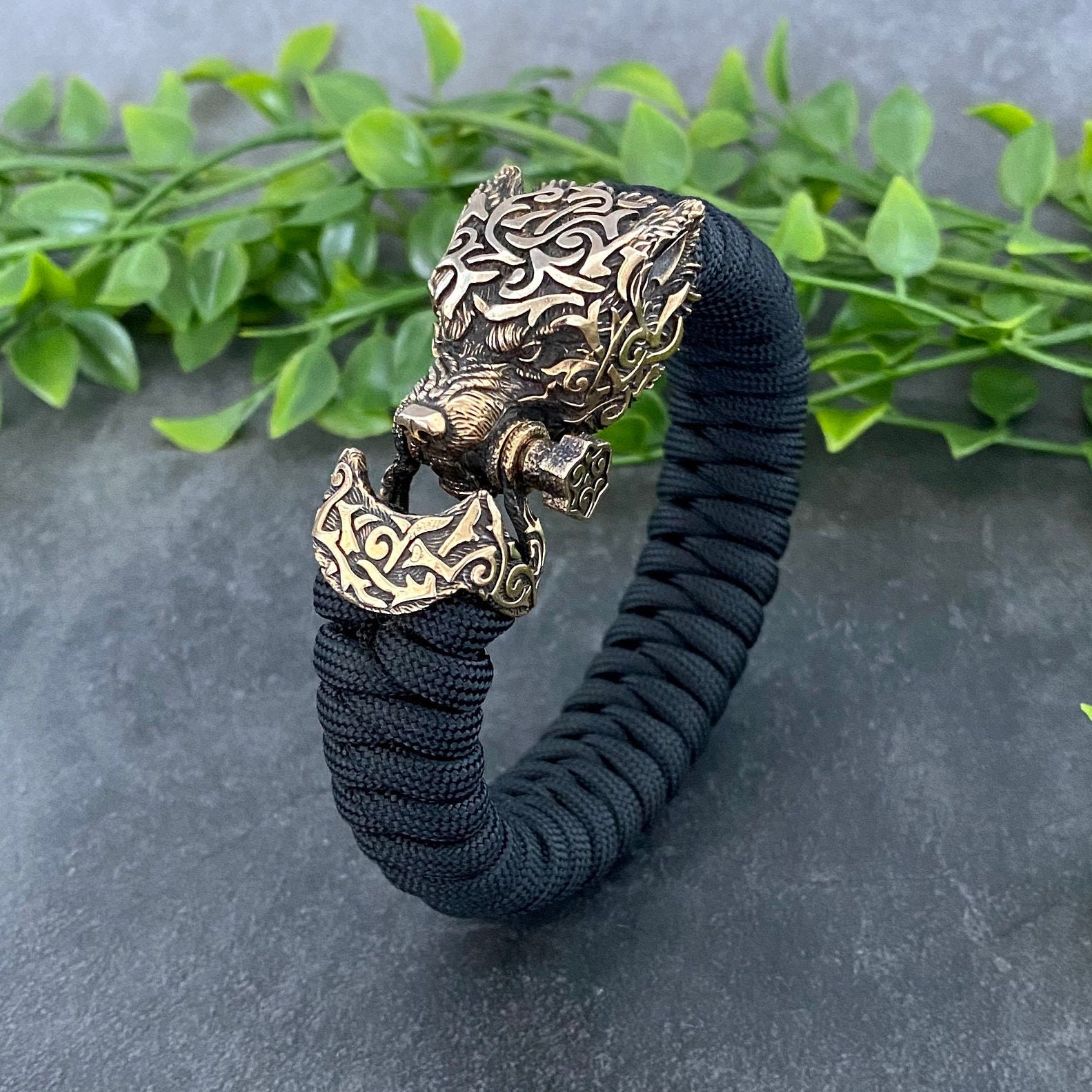 Bear Paracord Bracelet With Bear Clasp, Mens Viking Bracelet, Gift for Him,  Unique Mens Bangle, Brass Shackle, Armband, Viking Jewelry 