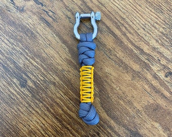 Paracord Lanyard - Bow Shackle - Keychain - Paracord Keyring