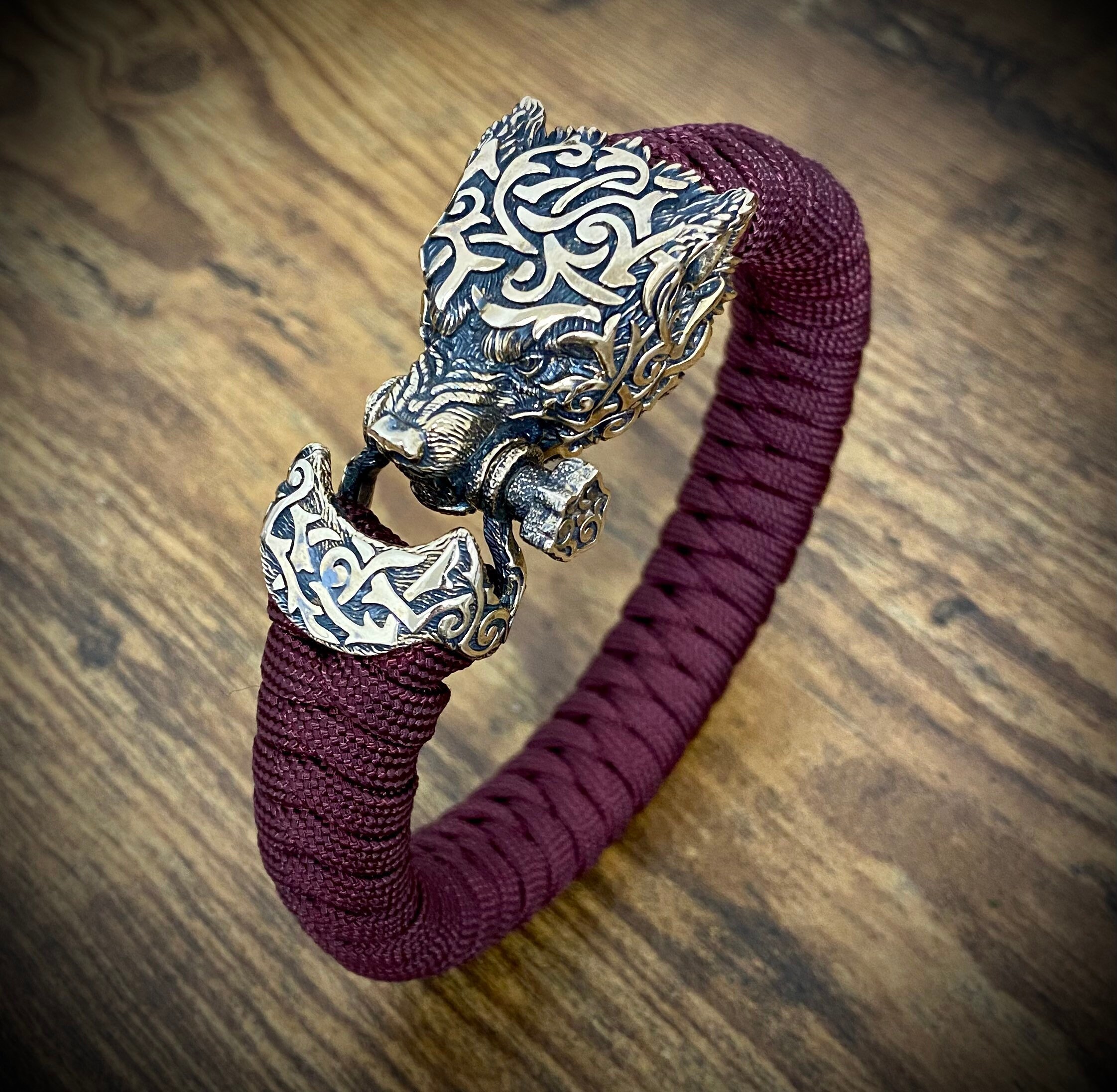 【月曜限定値下げ】WOLFMAN B.R.S BANGLE BRACELET Amazon.com: Norse Tradesman Viking Wolf Cuff Bracelet with Celtic