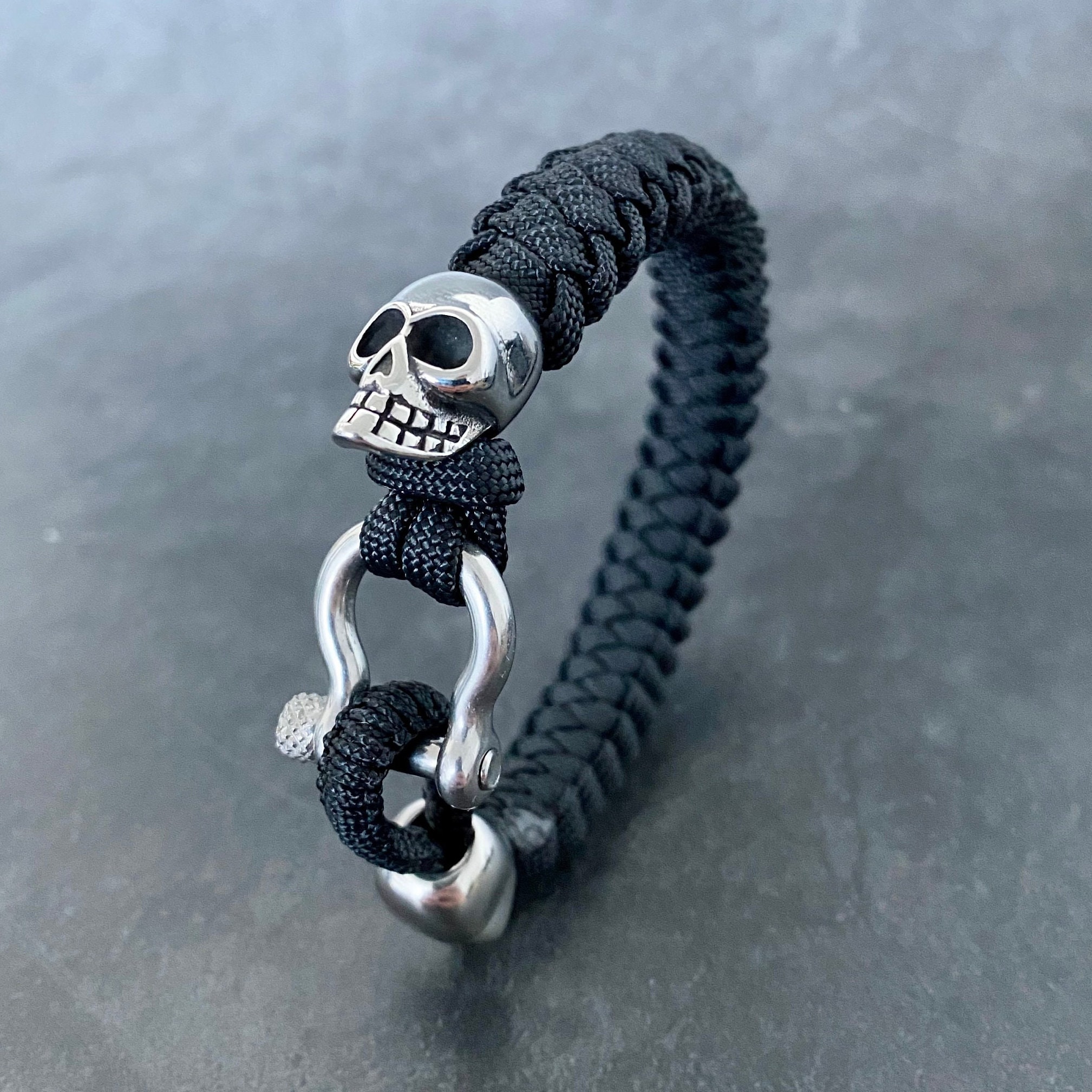 Skull Bead Bracelet Paracord Bracelet Featuring a Stainless Steel