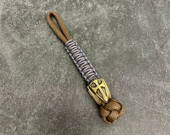 Shield Bead - Paracord Lanyard - Templar Shield Bead - Paracord Keyring - Knight Keychain - Knight's Shield - Holy Knight - Brass Bead