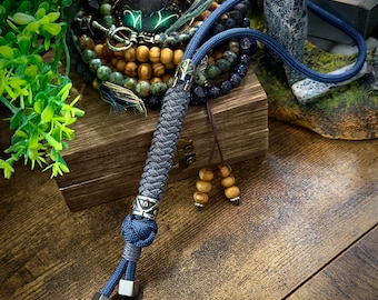 Gladiator Lanyard - Paracord Lanyard - Spartan Lanyard - Paracord Keyring - Spartan Bead - Knife Lanyard - Beaded Lanyard