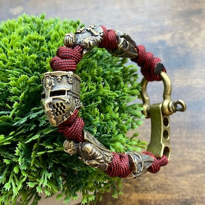 Templar Knight Bead - Paracord Bracelet - Brass Paracord Bead - Adjustable Bracelet - Shackle Bracelet - Knight Shield - Templar Shield