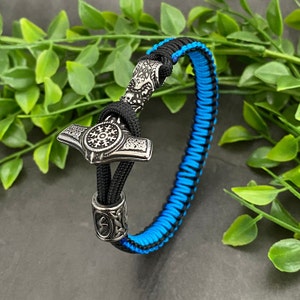 Thor Hammer, Paracord Bracelet, Mjolnir Pendant, Runic Bead Bracelet, Viking Bracelet, Norse Bracelet, Thor Hammer Clasp, Norse Bracelet Men