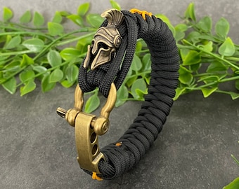 Spartan Helmet Paracord Bracelet, Adjustable Clasp