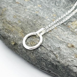 Hammered Sterling Silver Circle Pendant Necklace: Minimalist Fidget Jewellery