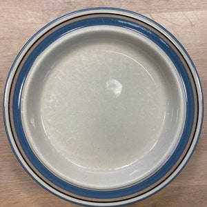 Arabia Finland Uhtua Salad plate(B-level Condtions)