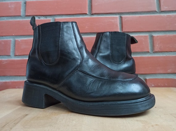 Vintage Dr Martens Chelsea Boots 7 UK Women 9 Men