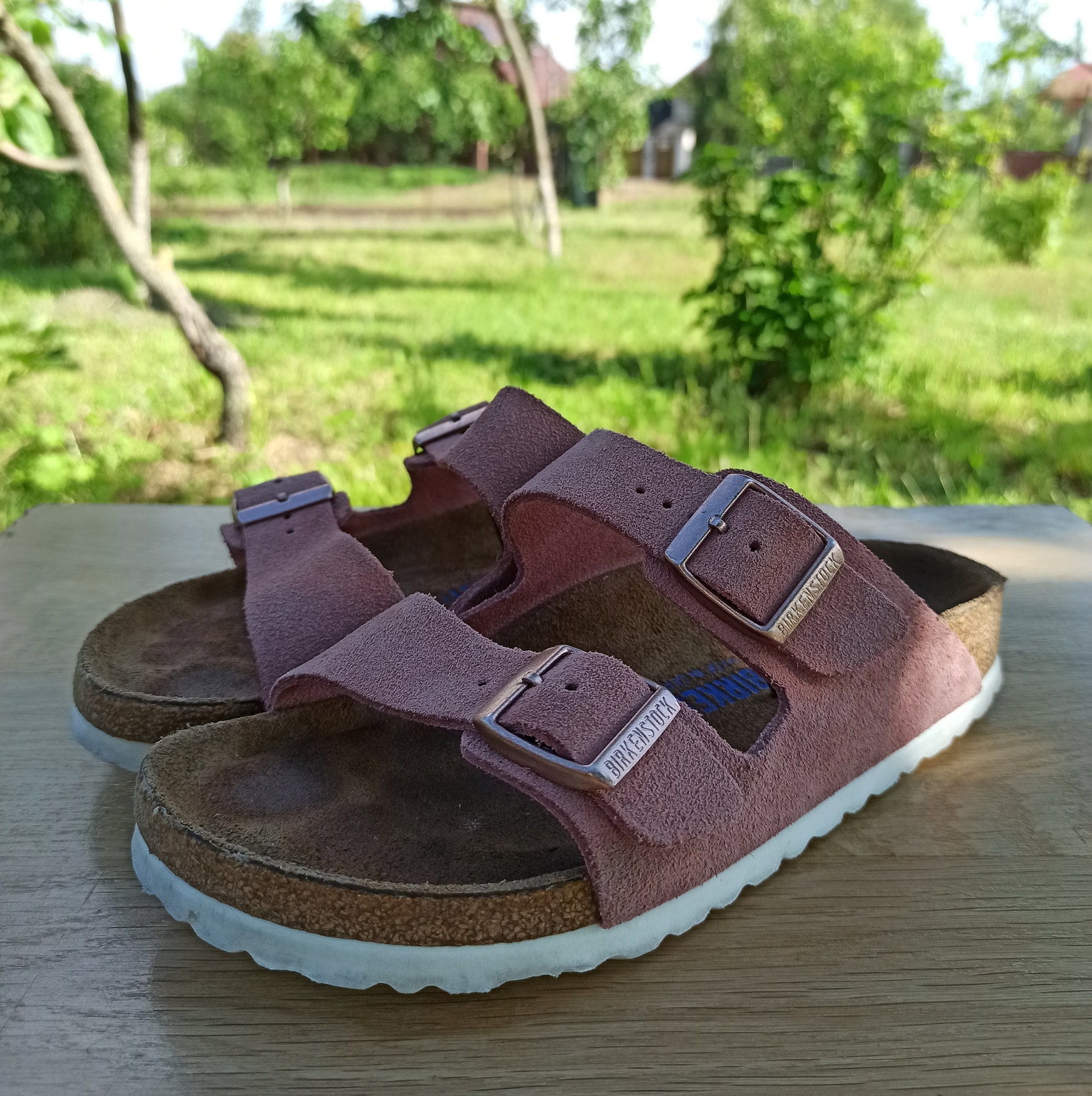 Birkenstock Womens Regular Arizona Sandal - White | SurfStitch