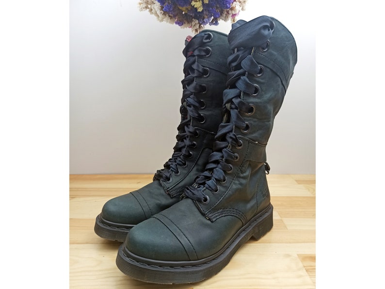 triumph boots uk