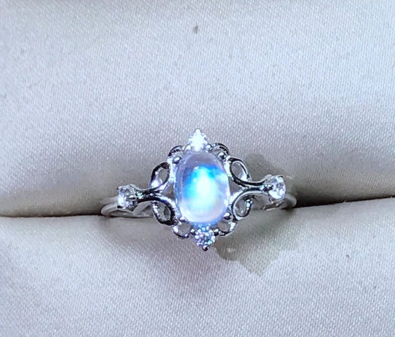 Natural moonstone ring moonstone ring,Real moonstone ring,925 Sterling Silver,wedding ring,Engagement Ring,gift for her