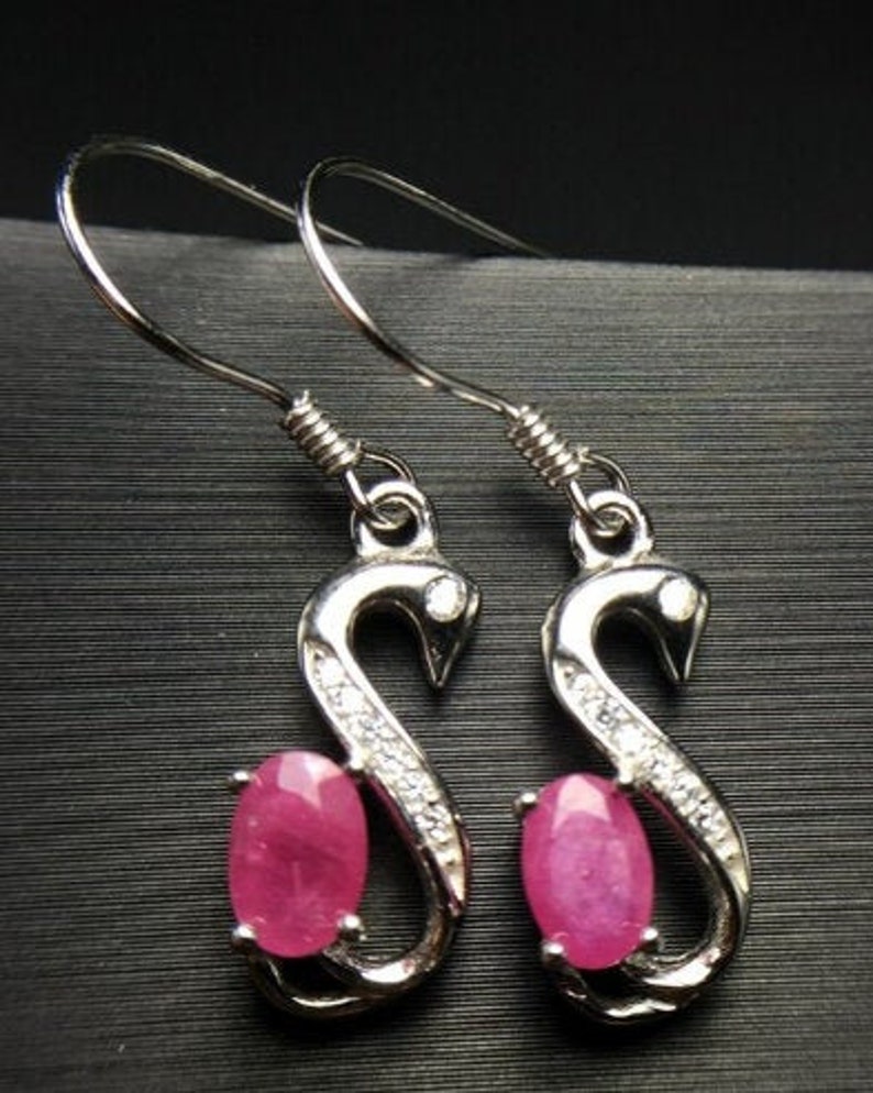 Natural ruby earrings beautiful color small and exquisite | Etsy