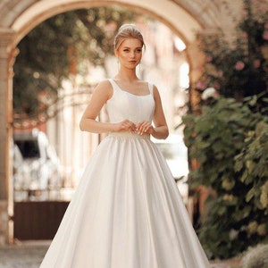 wedding dress, bridal gown, a-line dress, princess dress, bridal dress, satin wedding dress, long white dress