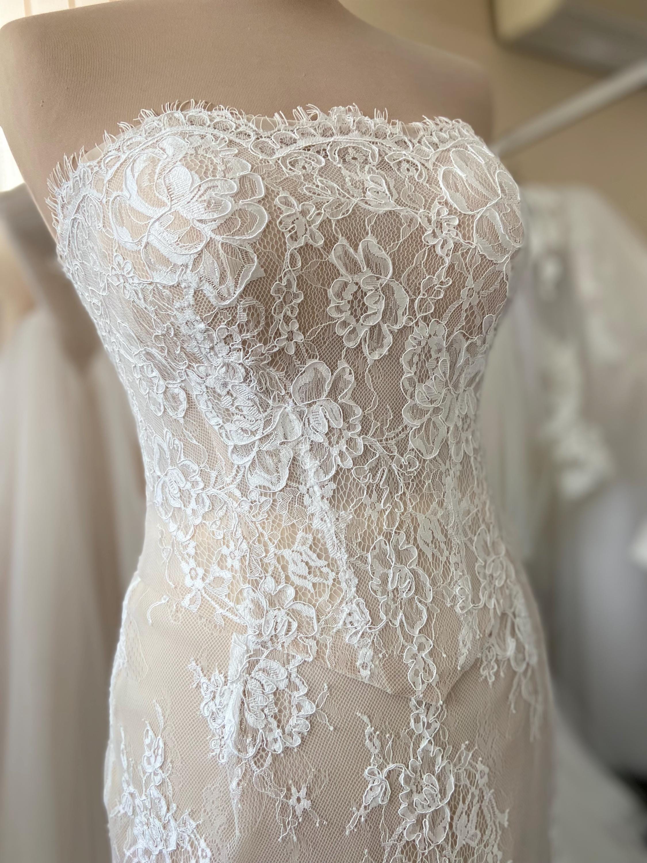 izilady lace dress 1089582314549713223_600x.jpg?v=1677105880 main image 1