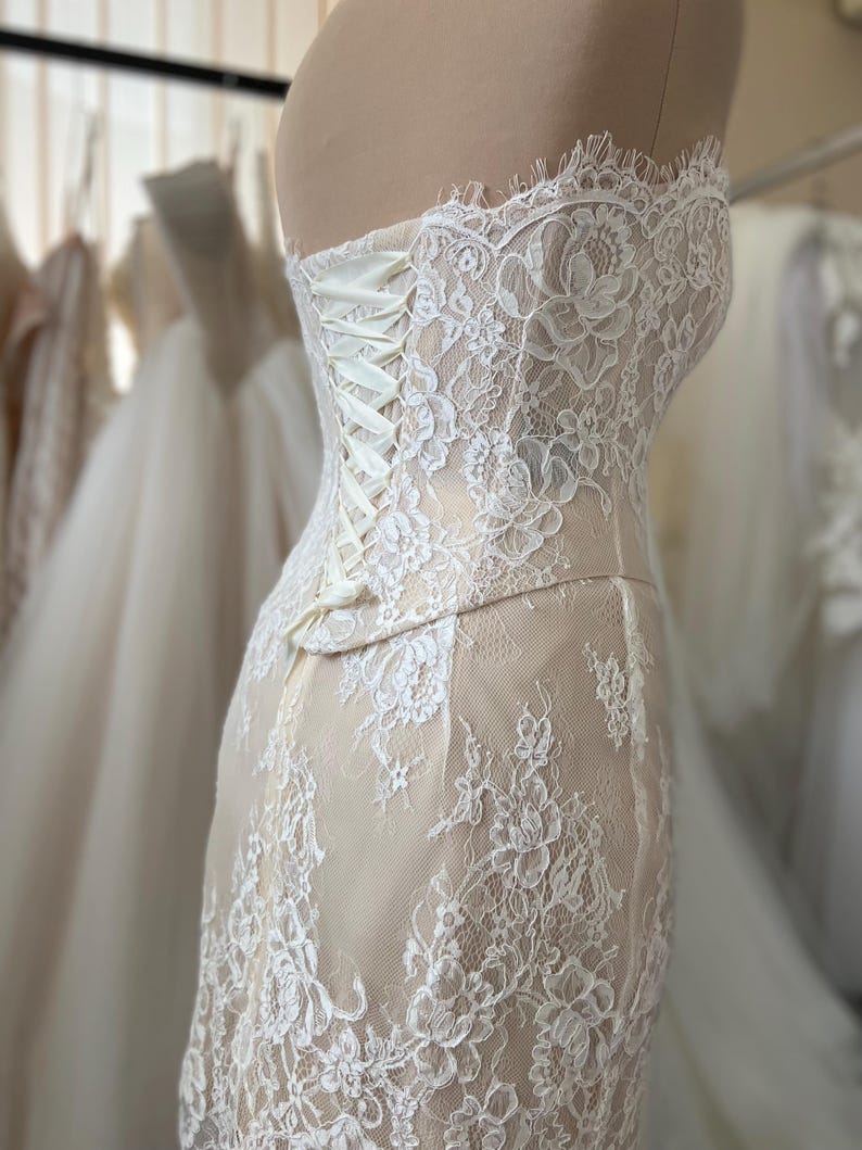 Chantilly Lace Bridal Set Corset and Skirt Two Piece Wedding Dress — free download