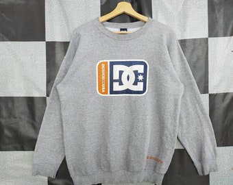 dcshoecousa sweatshirt