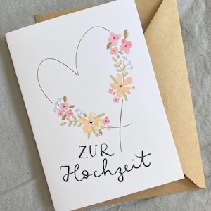 Schlichte Hochzeitskarte mit Herz und Blumen – DIN A6 Grukarte 'Zur Hochzeit' inkl. Umschlag, romantique et élégant