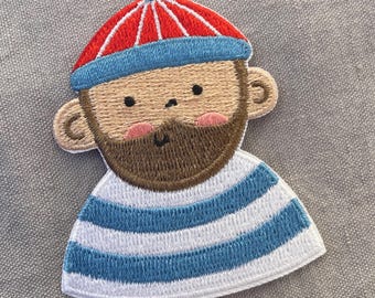 Bügelpatch Seemann – Moderner Aufnäher für Kinder & Erwachsene – Lustiger Patch für Kleidung
