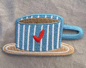 Bügelpatch Kaffeetasse – Moderner Aufnäher für Erwachsene – Patch für Kleidung