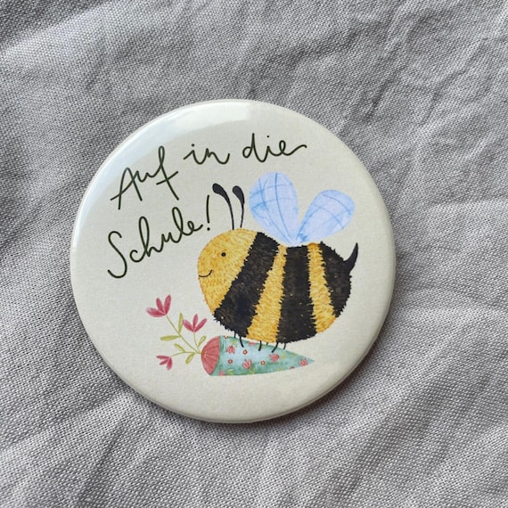 Button Einschulung, Ansteckbutton Biene,  Geschenk zum Schulstart, Schultüte