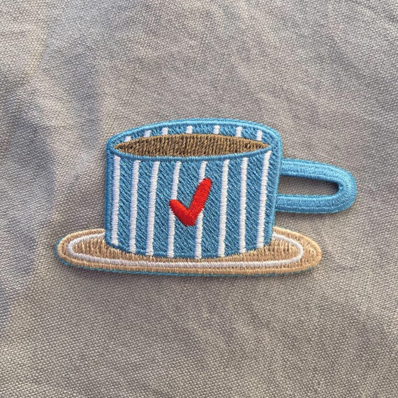 Bügelpatch Kaffeetasse – Moderner Aufnäher für  Erwachsene – Patch für Kleidung