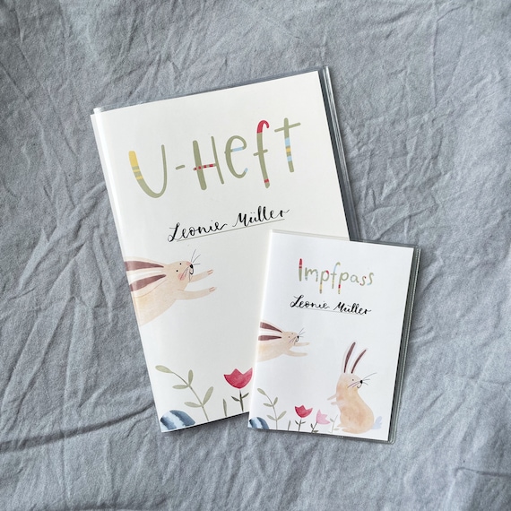 U-Heft Hülle, Impfpass, Hase personalisiert, Geschenk zur Schwangerschaft oder Geburt, mit Fach für Impfpass und Gesundheitskarte